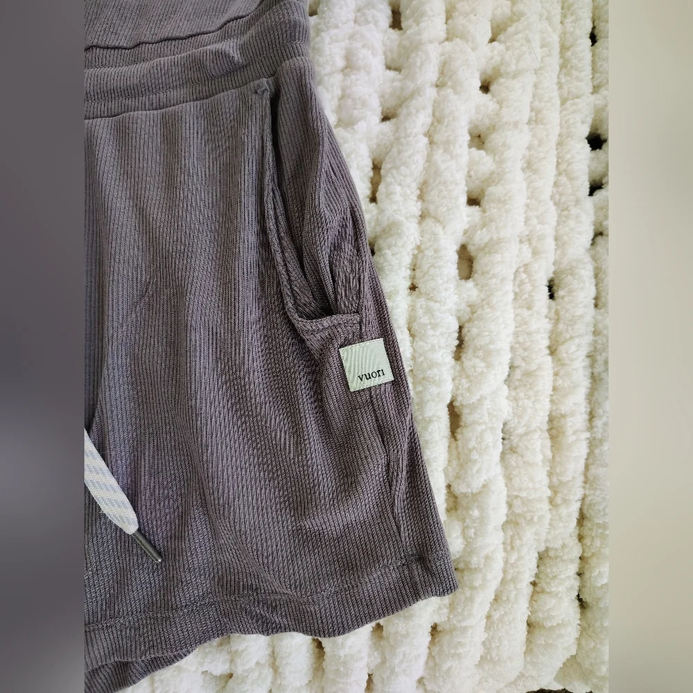 Vuori Torrey Ribbed Romper Shorts - Picture 8 of 12